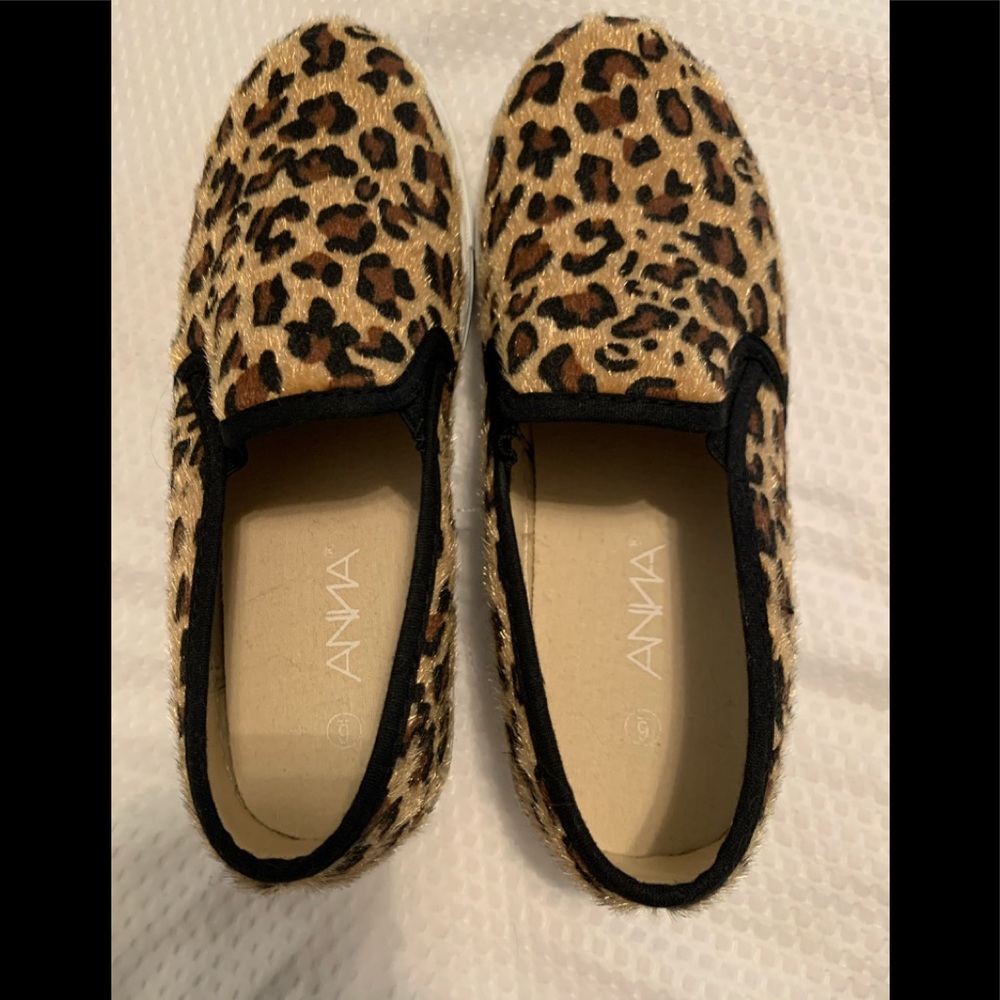 Leopard shoes